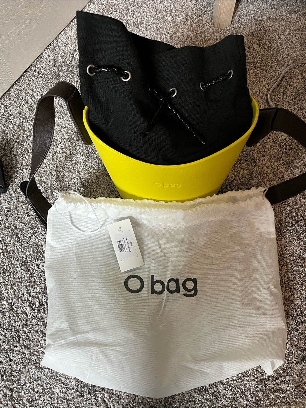NWT Italy O bag Borsa Bucket Bag Purse Yellow Black